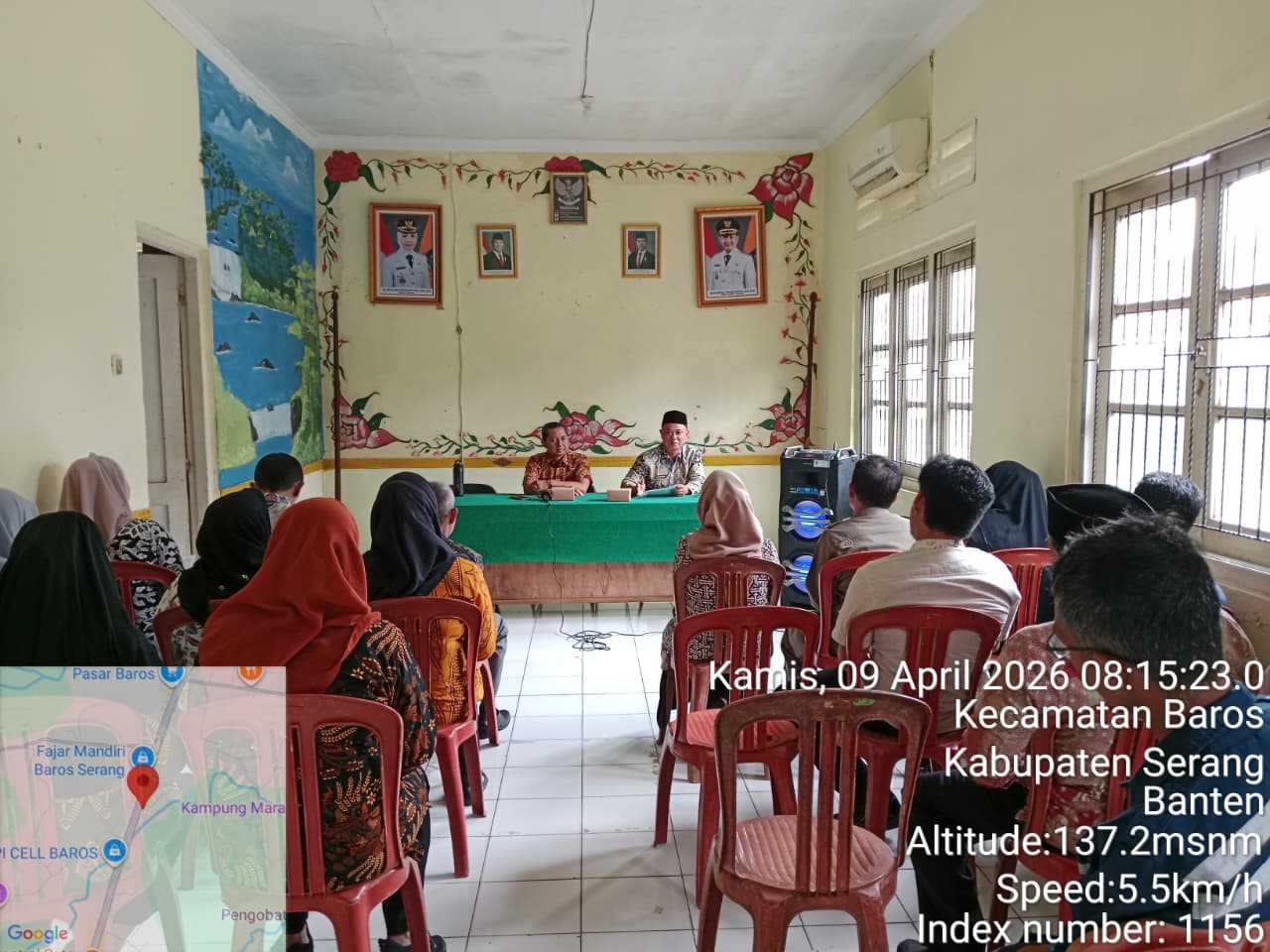 breafingrapat-penyampaian-laporan-kegiatan-triwulan-1-kecamatan-baros-tahun-2026