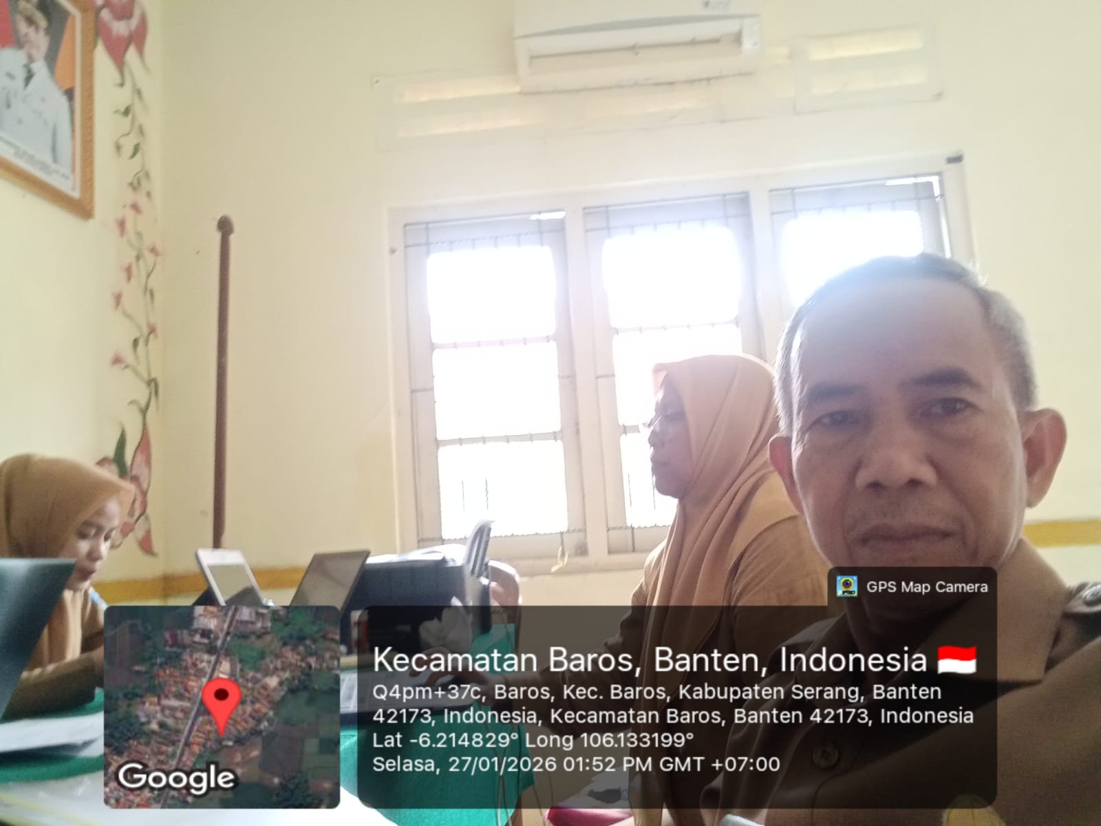 mendampingi-proses-posting-apbdes-desa-baros-dan-desa-padasuka