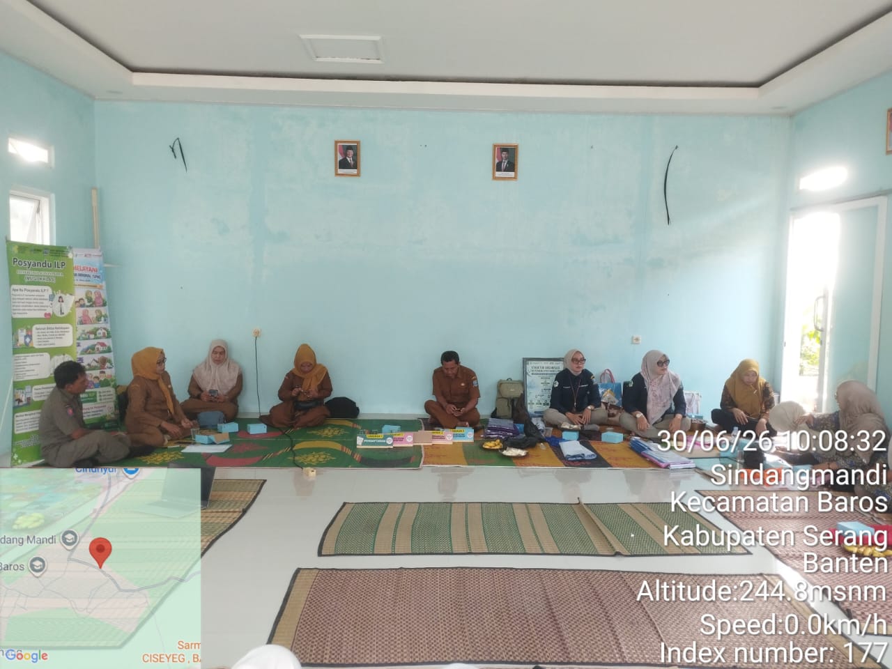 mengikuti-pertemuan-di-desa-sindangmandi-mengenai-persiapan-perlombaan-posyandu-tingkat-propinsi-banten