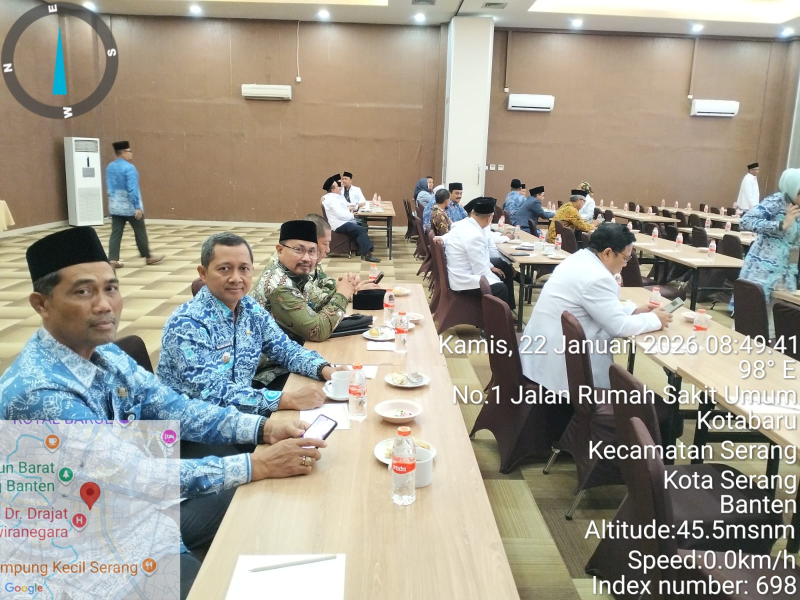 mengikuti-rapat-bersama-para-camat-se-kabupaten-serang